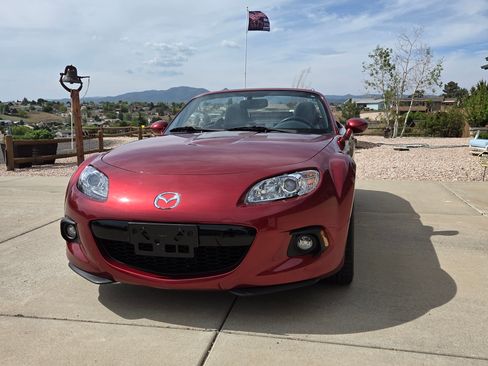Used 2014 MAZDA MX-5 Miata Grand Touring image 10