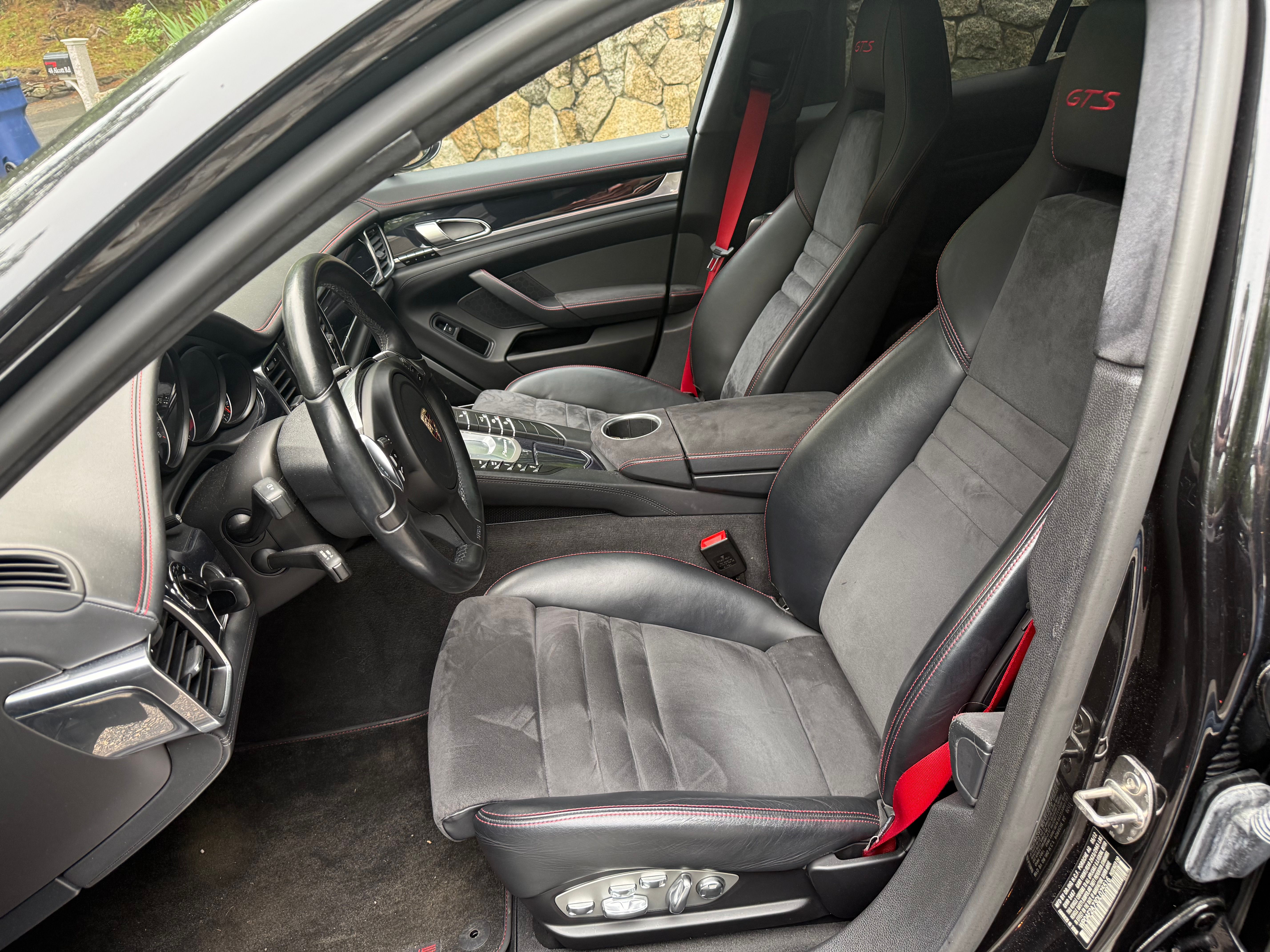 Used 2013 Porsche Panamera GTS AWD/4WD image 9
