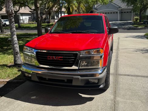 Used 2007 GMC Canyon SLE image 2