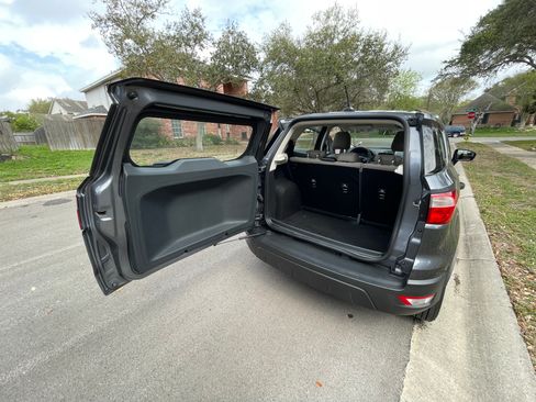 Used 2021 Ford EcoSport S image 23