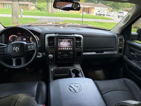Used 2016 RAM 1500 Sport w/ Convenience Group AWD/4WD image 11