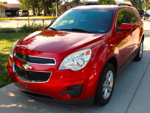 Used 2015 Chevrolet Equinox LT w/ Driver Convenience Package AWD/4WD image 2