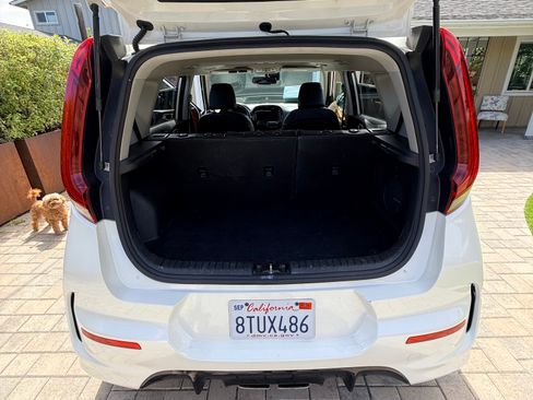 Used 2020 Kia Soul GT-Line Turbo FWD image 5