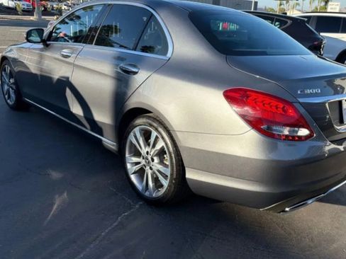 Used 2018 Mercedes-Benz C 300 Sedan image 10