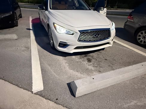 Used 2021 INFINITI Q50 Luxe w/ Cargo Package image 10