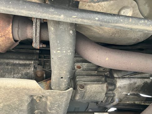 Used 1998 Chevrolet S10 Pickup LS w/ Preferred Equipment Group image 22