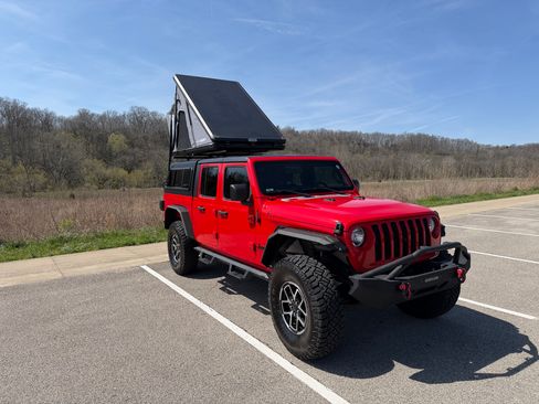 Used 2020 Jeep Gladiator Sport w/ Quick Order Package 24S image 24