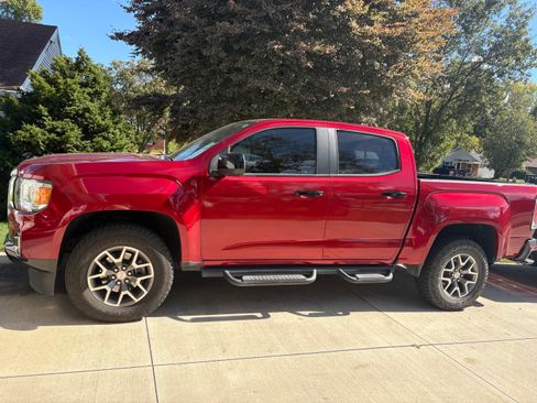 Used 2021 GMC Canyon AT4 w/ Driver Alert Package image 1