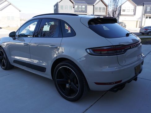 Used 2019 Porsche Macan S image 8