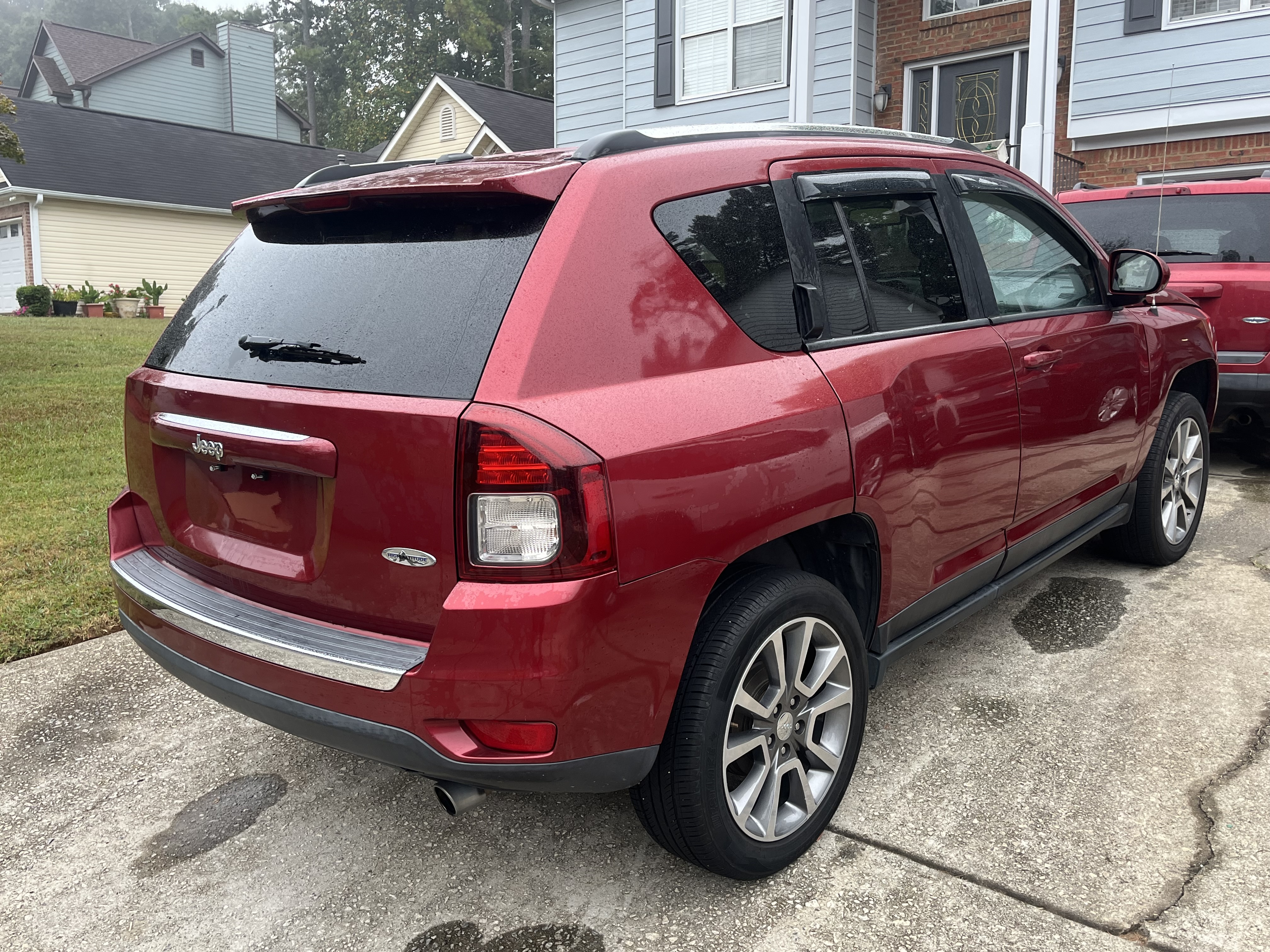 Used 2016 Jeep Compass High Altitude FWD image 4
