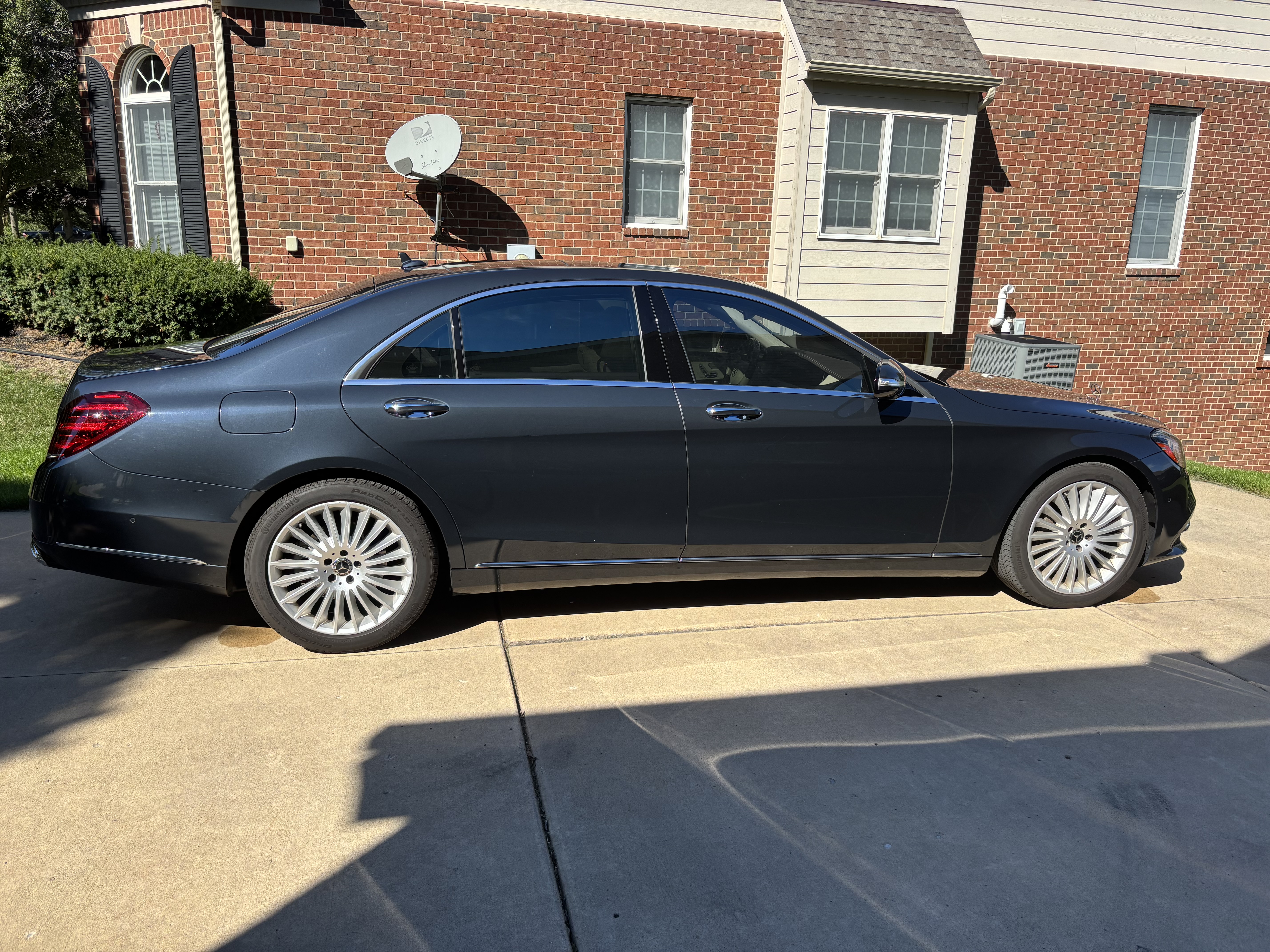 Used 2019 Mercedes-Benz S 560 Sedan image 9
