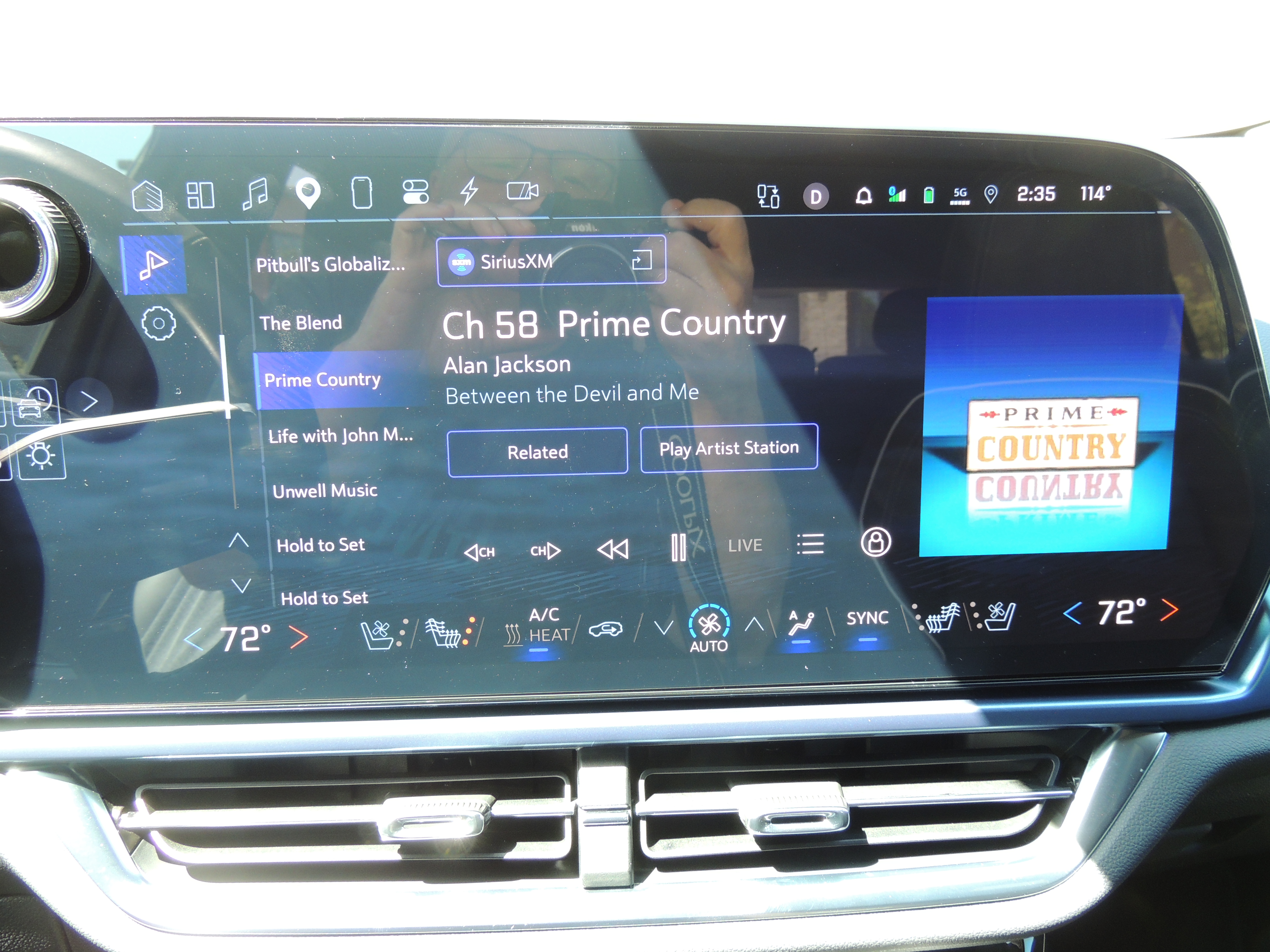 Used 2025 Chevrolet Equinox EV LT w/ Convenience Package II FWD image 19