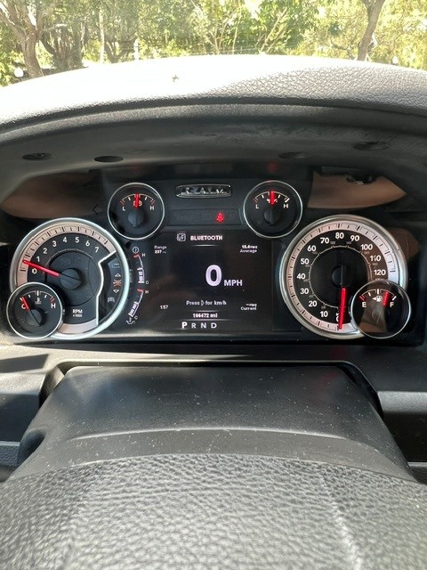 Used 2014 RAM 1500 SLT AWD/4WD image 9
