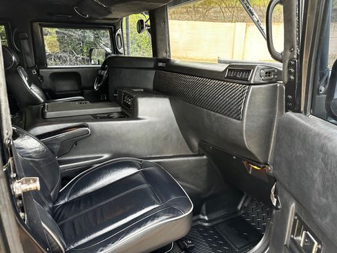 Used 2006 HUMMER H1 4-Door Wagon image 19