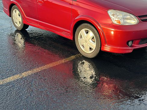 Used 2004 Toyota Echo Sedan image 13