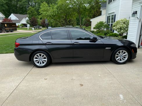 Used 2015 BMW 528i xDrive Sedan image 1