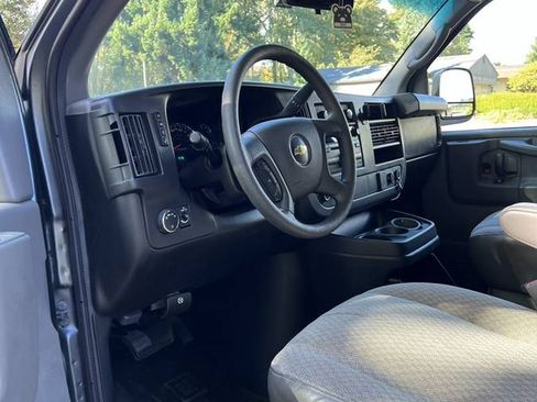 Used 2015 Chevrolet Express 2500 LS image 13