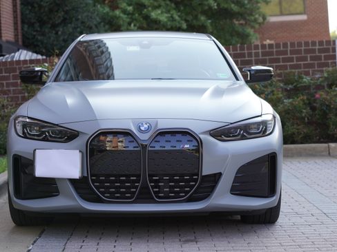 Used 2024 BMW i4 M50 w/ Premium Package AWD/4WD image 2