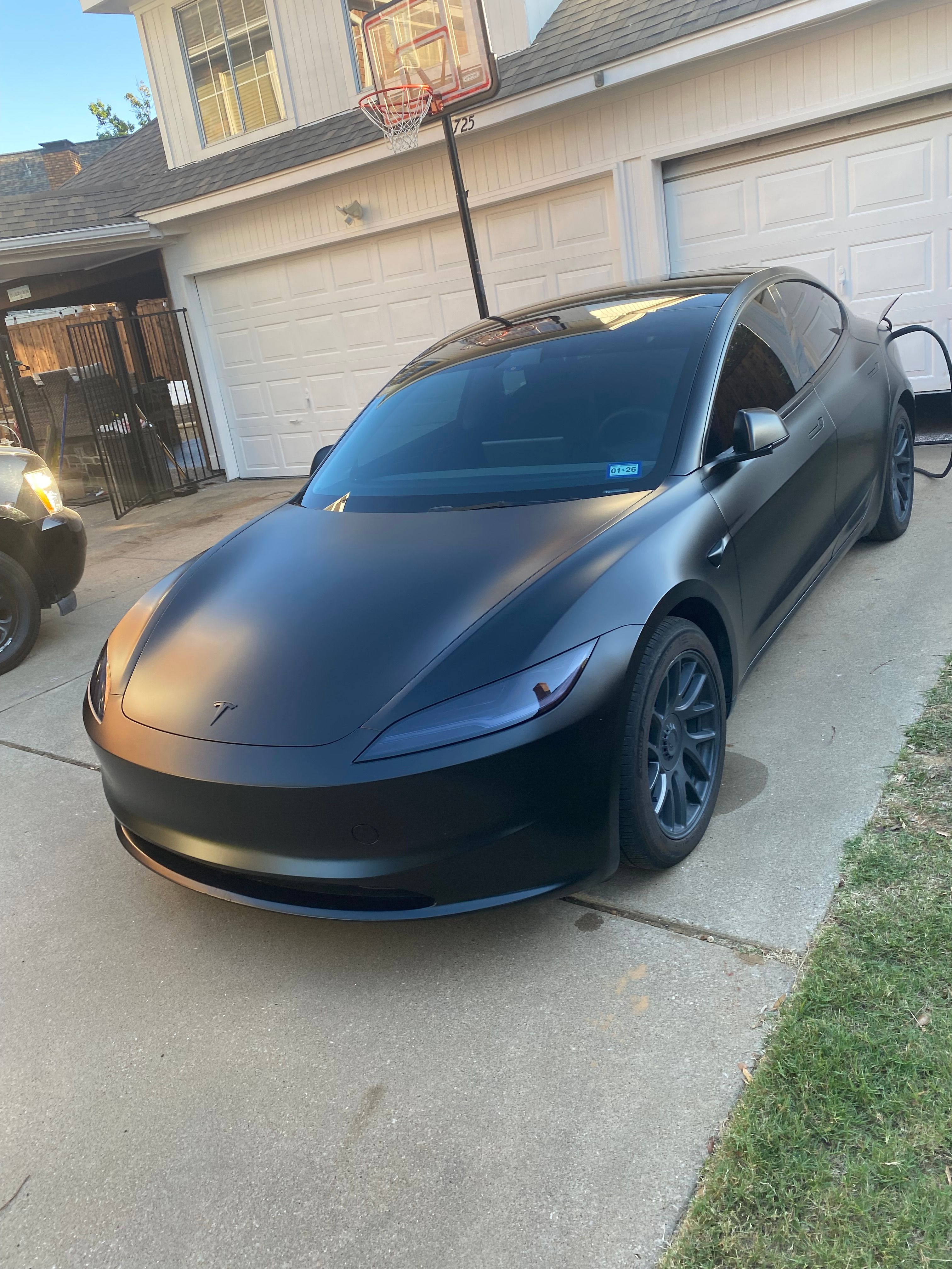 Used 2025 Tesla Model 3 Long Range AWD/4WD image 2