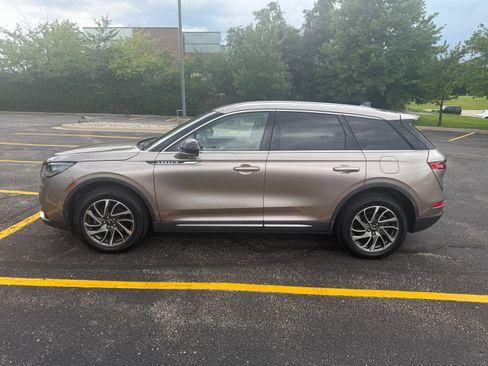 Used 2020 Lincoln Corsair FWD image 6