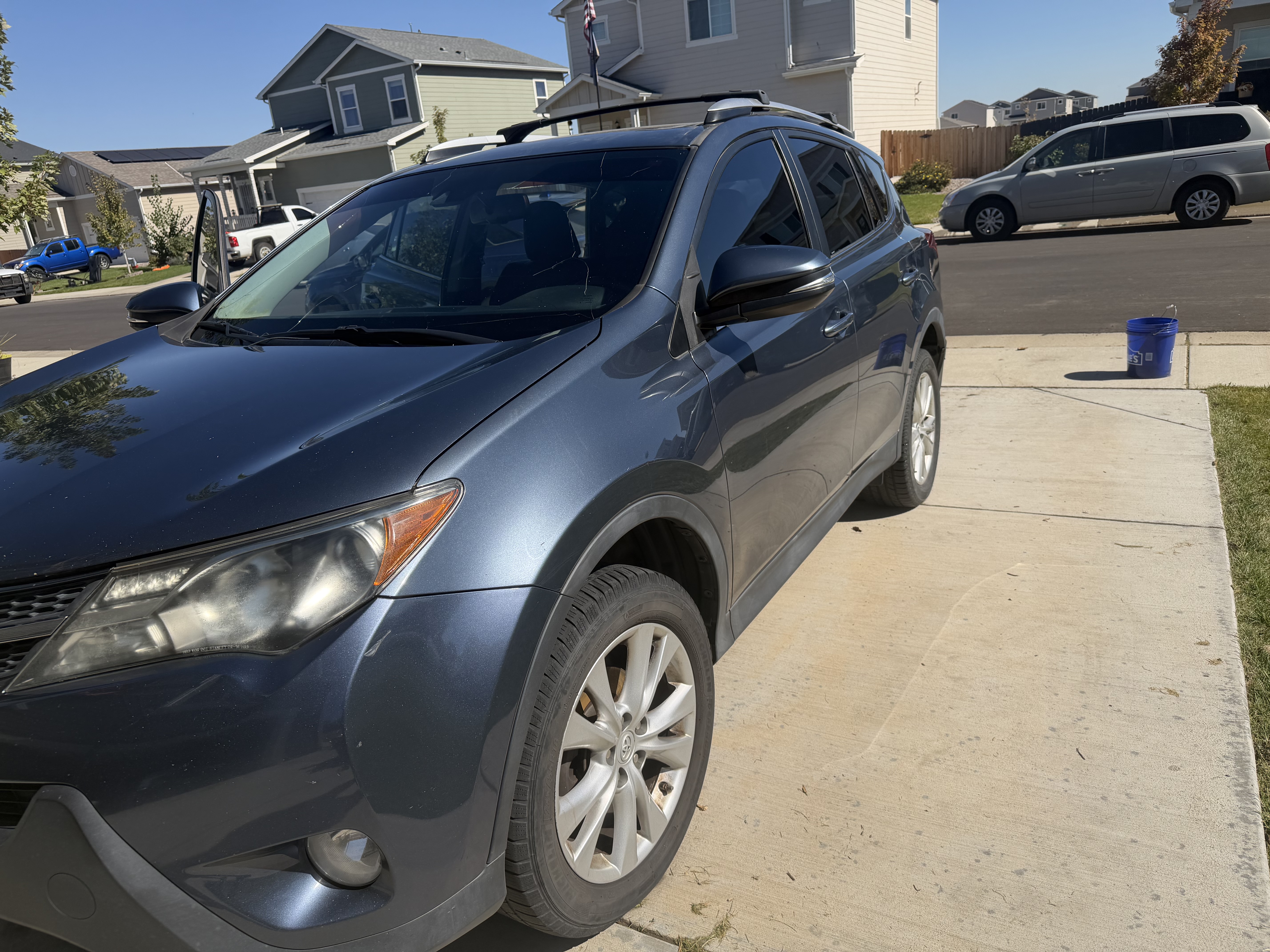 Used 2014 Toyota RAV4 Limited w/ Technology Package AWD/4WD image 6