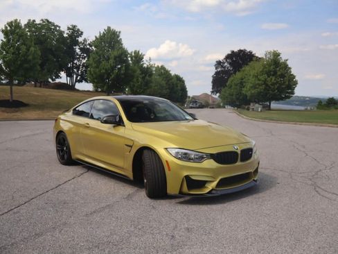 Used 2015 BMW M4 Coupe RWD image 11
