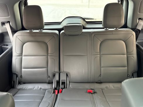 Used 2018 Lincoln Navigator Reserve w/ Technology Package image 14