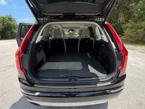 Used 2016 Volvo XC90 T6 Inscription w/ Vision Package AWD/4WD image 15