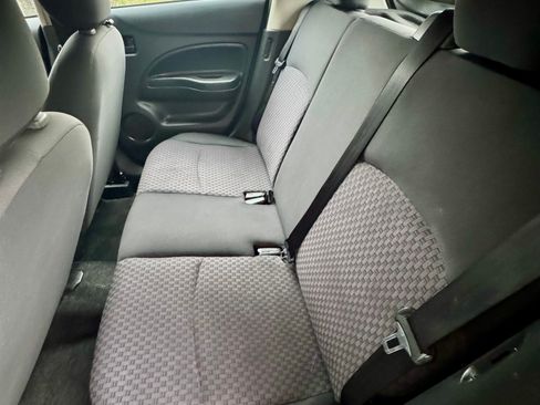 Used 2017 Mitsubishi Mirage ES image 12