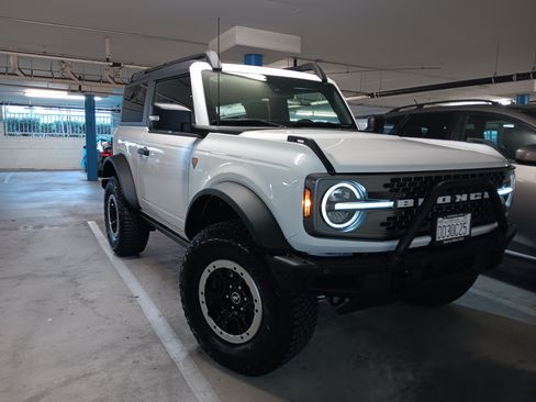 Used 2024 Ford Bronco Badlands AWD/4WD image 1