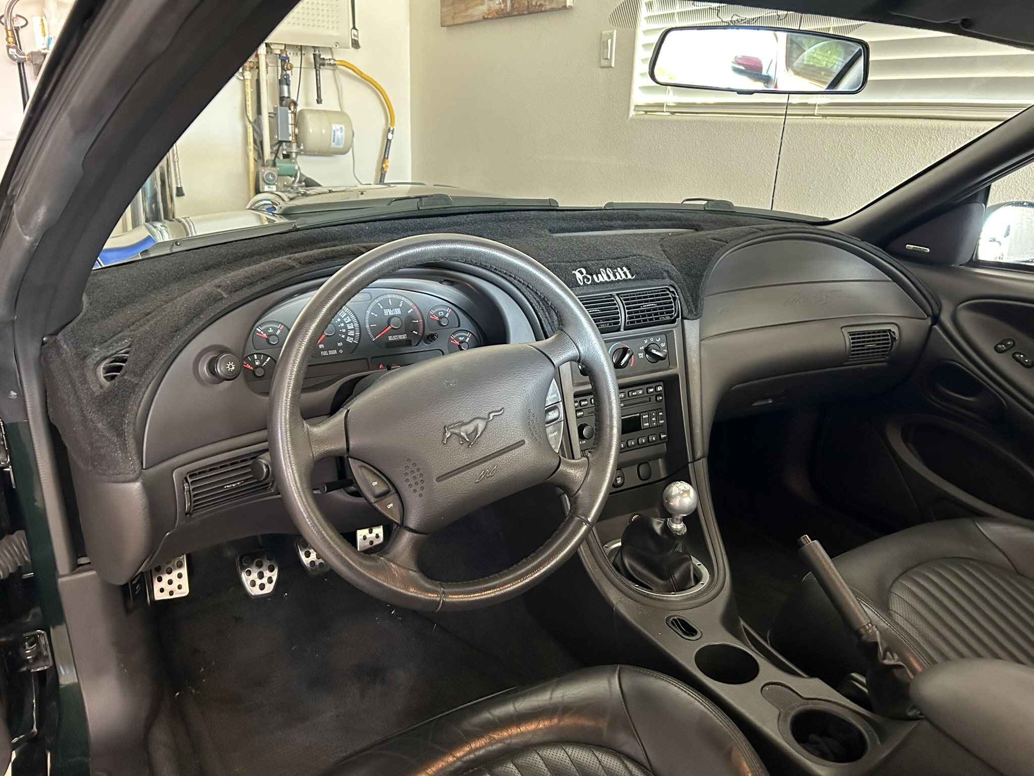 Used 2001 Ford Mustang GT RWD image 13