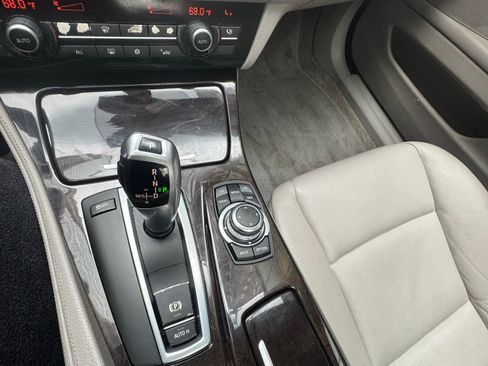 Used 2011 BMW 528i 528i Sedan 4D image 20