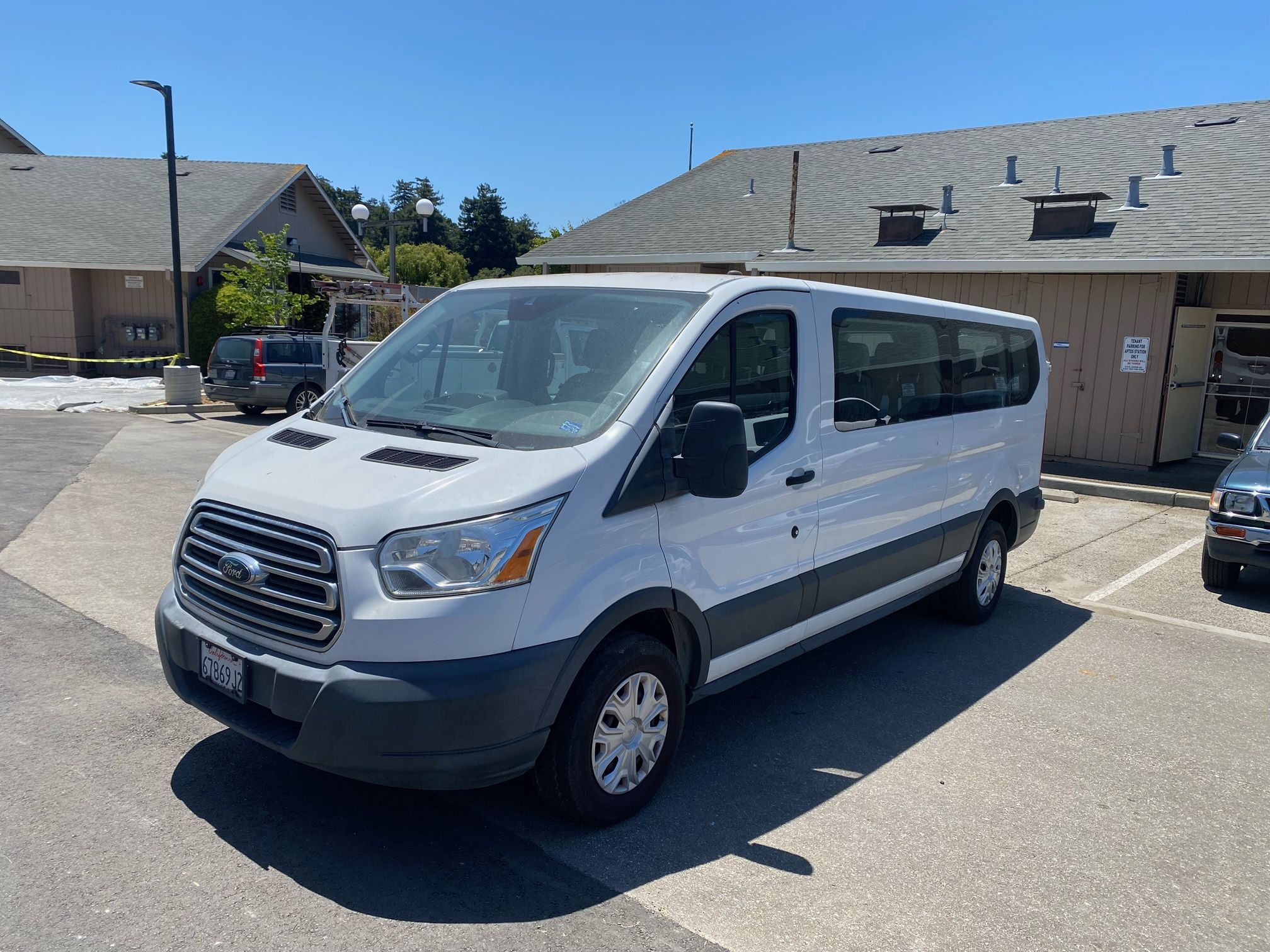 Used 2017 Ford Transit 350 XLT RWD image 10