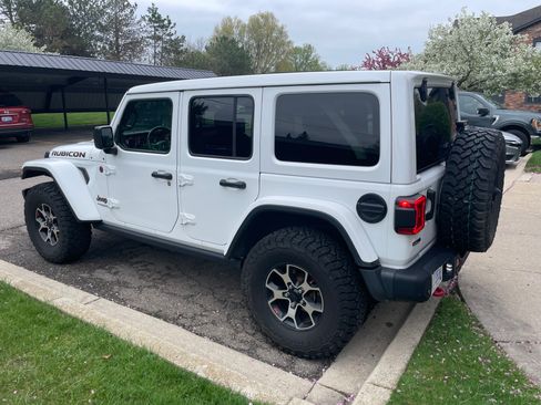Used 2021 Jeep Wrangler Unlimited Rubicon AWD/4WD image 4
