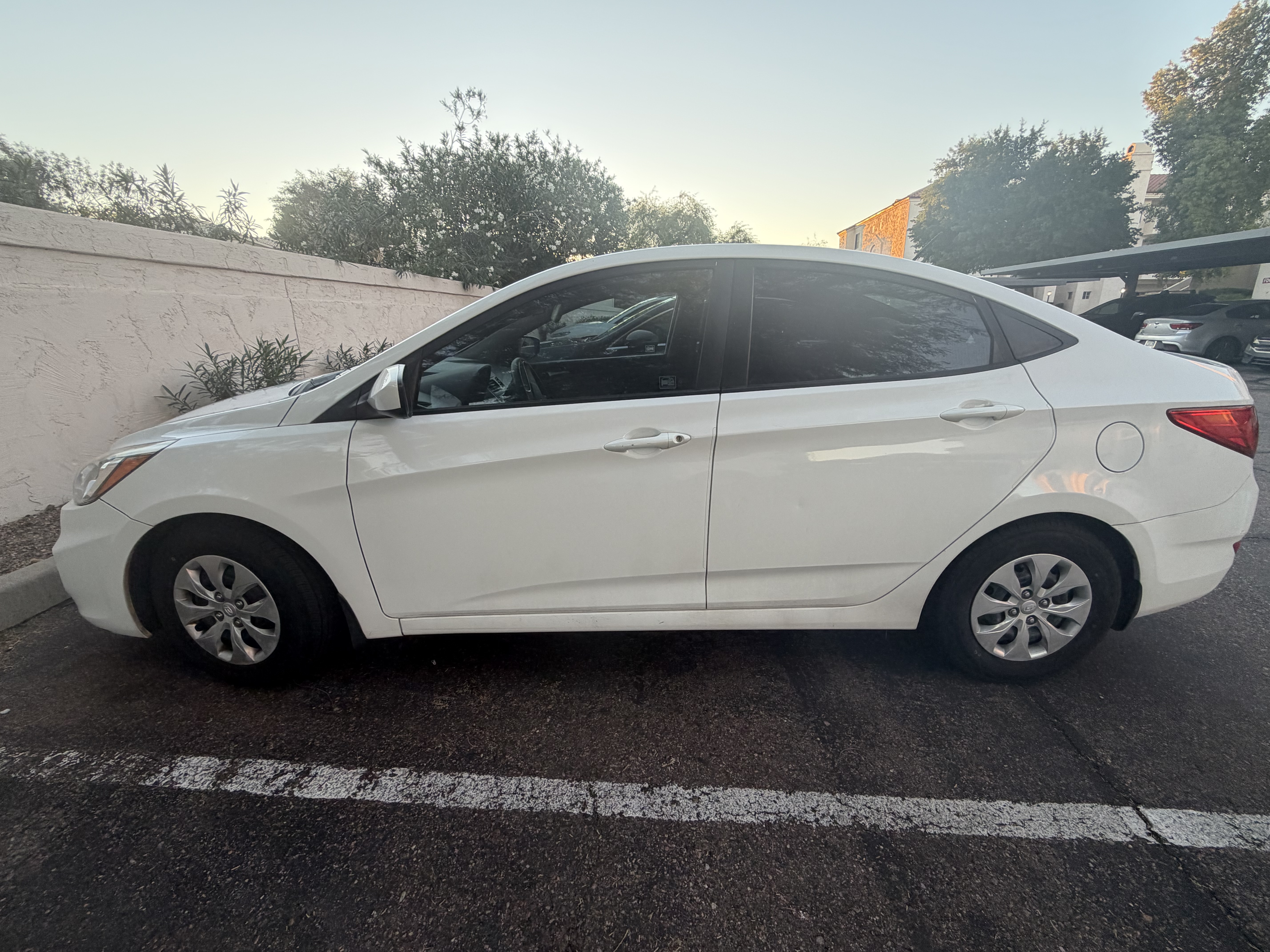 Used 2016 Hyundai Accent SE FWD image 9