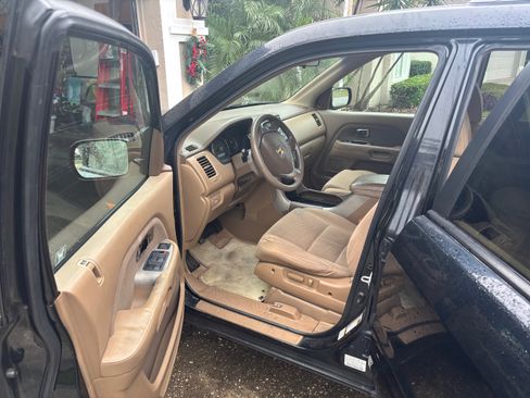 Used 2006 Honda Pilot EX image 9