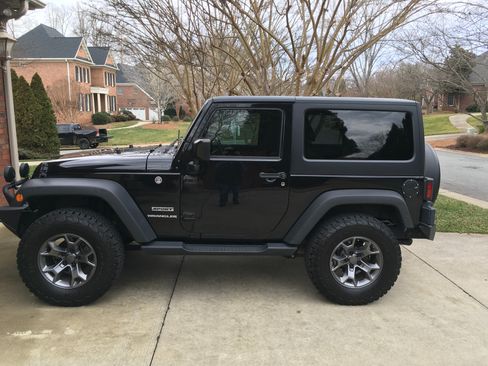 Used 2017 Jeep Wrangler Sport w/ Quick Order Package 24S image 1
