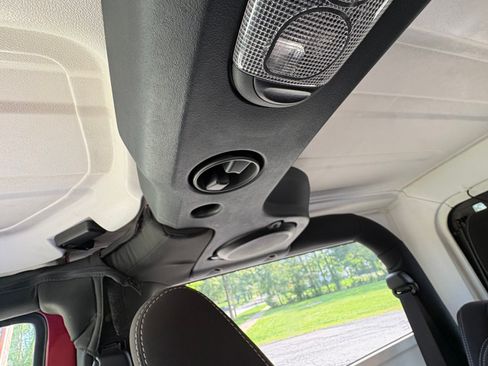 Used 2013 Jeep Wrangler Sahara w/ Connectivity Group AWD/4WD image 8
