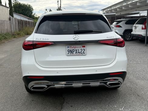 Used 2024 Mercedes-Benz GLC 300 4MATIC image 25