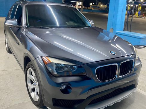Used 2015 BMW X1 sDrive28i w/ Premium Package RWD image 1