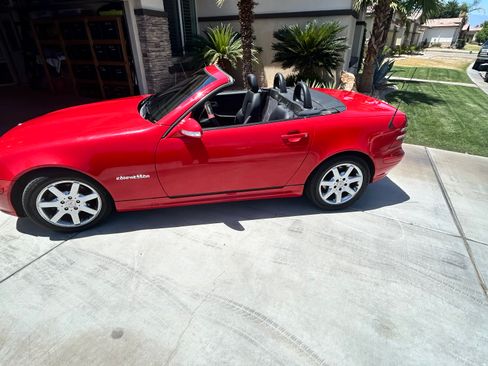 Used 2001 Mercedes-Benz SLK 230 image 1