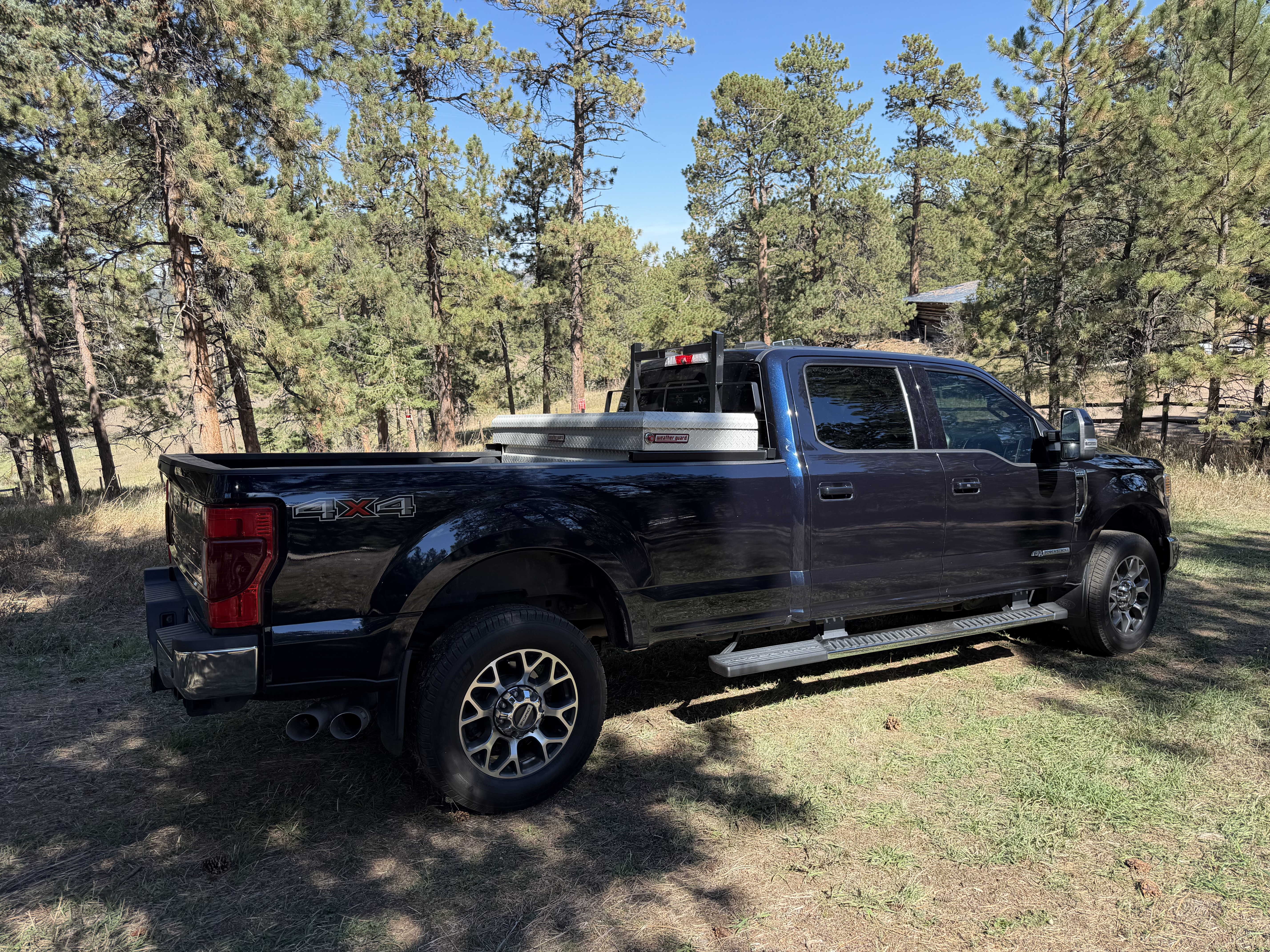 Used 2021 Ford F350 Lariat w/ Lariat Ultimate Package AWD/4WD image 16