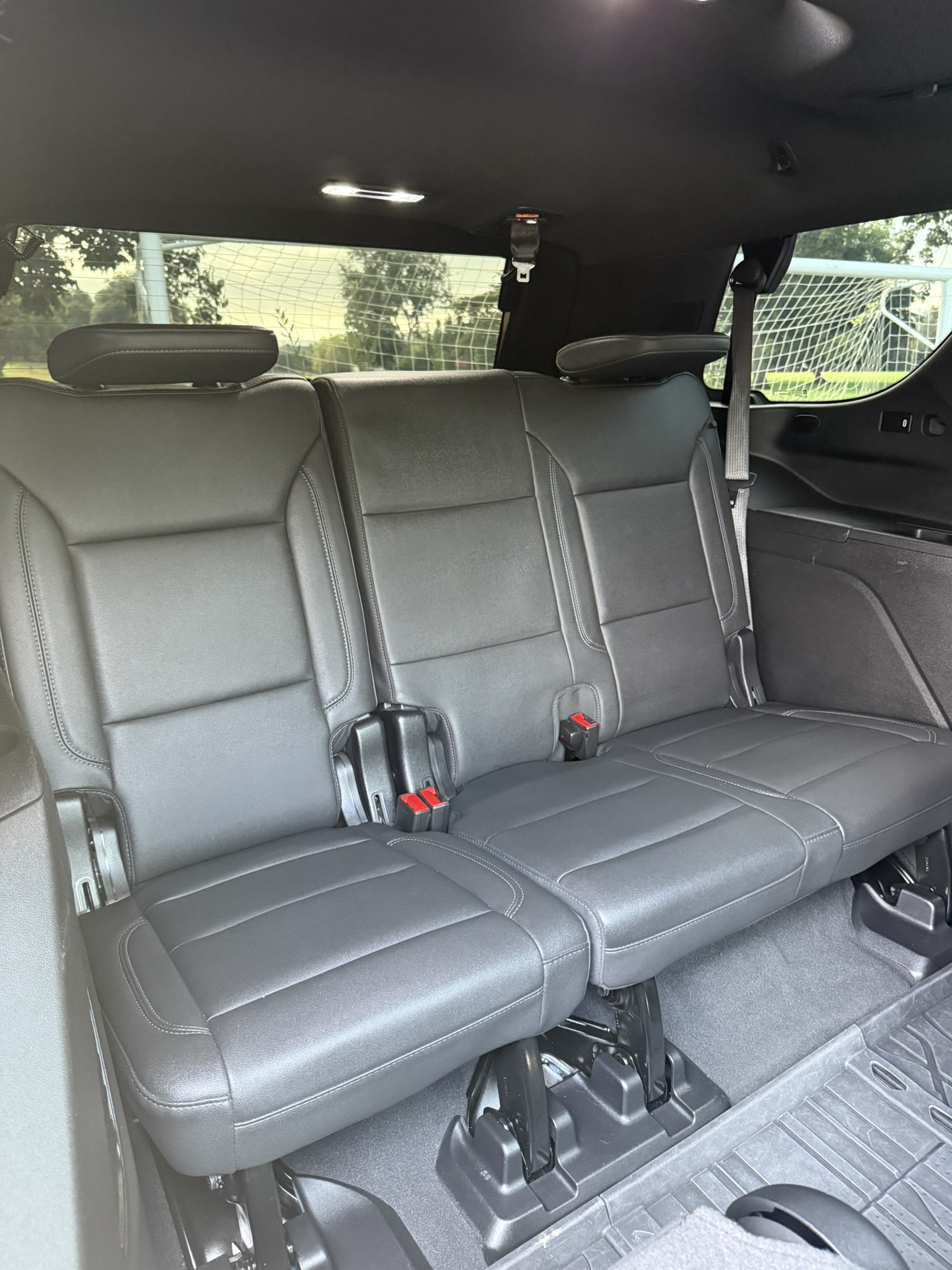 Used 2023 Chevrolet Tahoe LT w/ LT Signature Plus Package AWD/4WD image 13