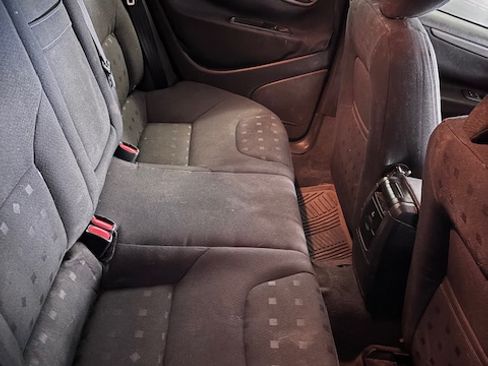 Used 2006 Volvo S60 2.5T image 8