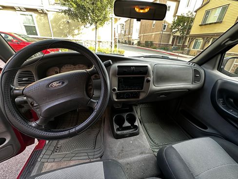 Used 2003 Ford Ranger XLT image 12