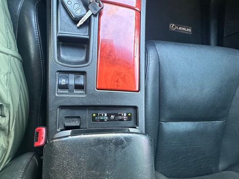 Used 2010 Lexus RX 350 2WD image 10