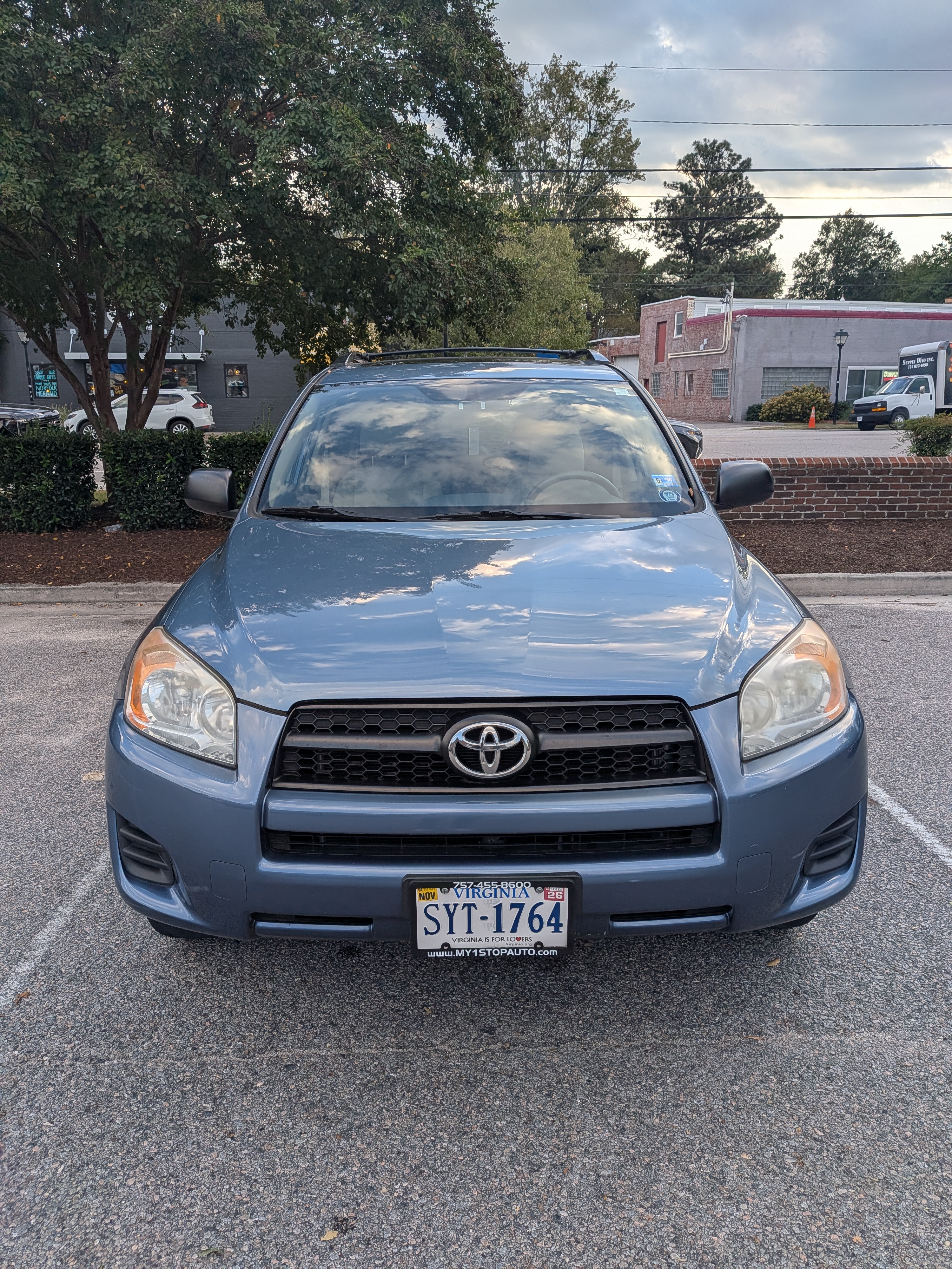 Used 2012 Toyota RAV4 4WD w/ Upgrade Value Pkg image 5