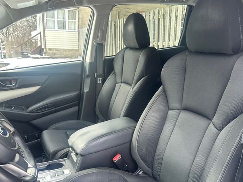 Used 2019 Subaru Ascent Premium w/ Popular Package #2 image 4