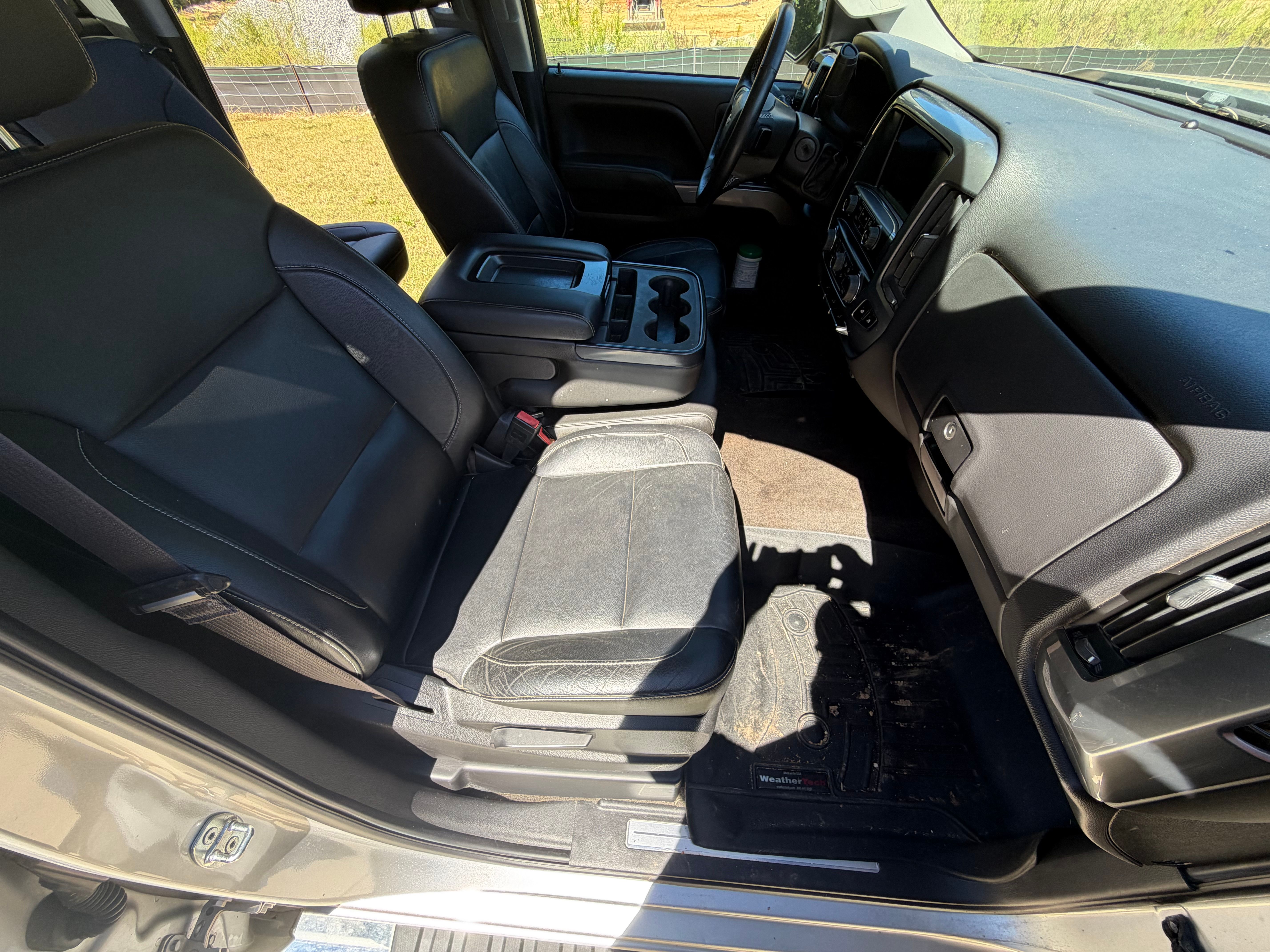 Used 2015 Chevrolet Silverado 2500 LT w/ LT Convenience Package AWD/4WD image 14