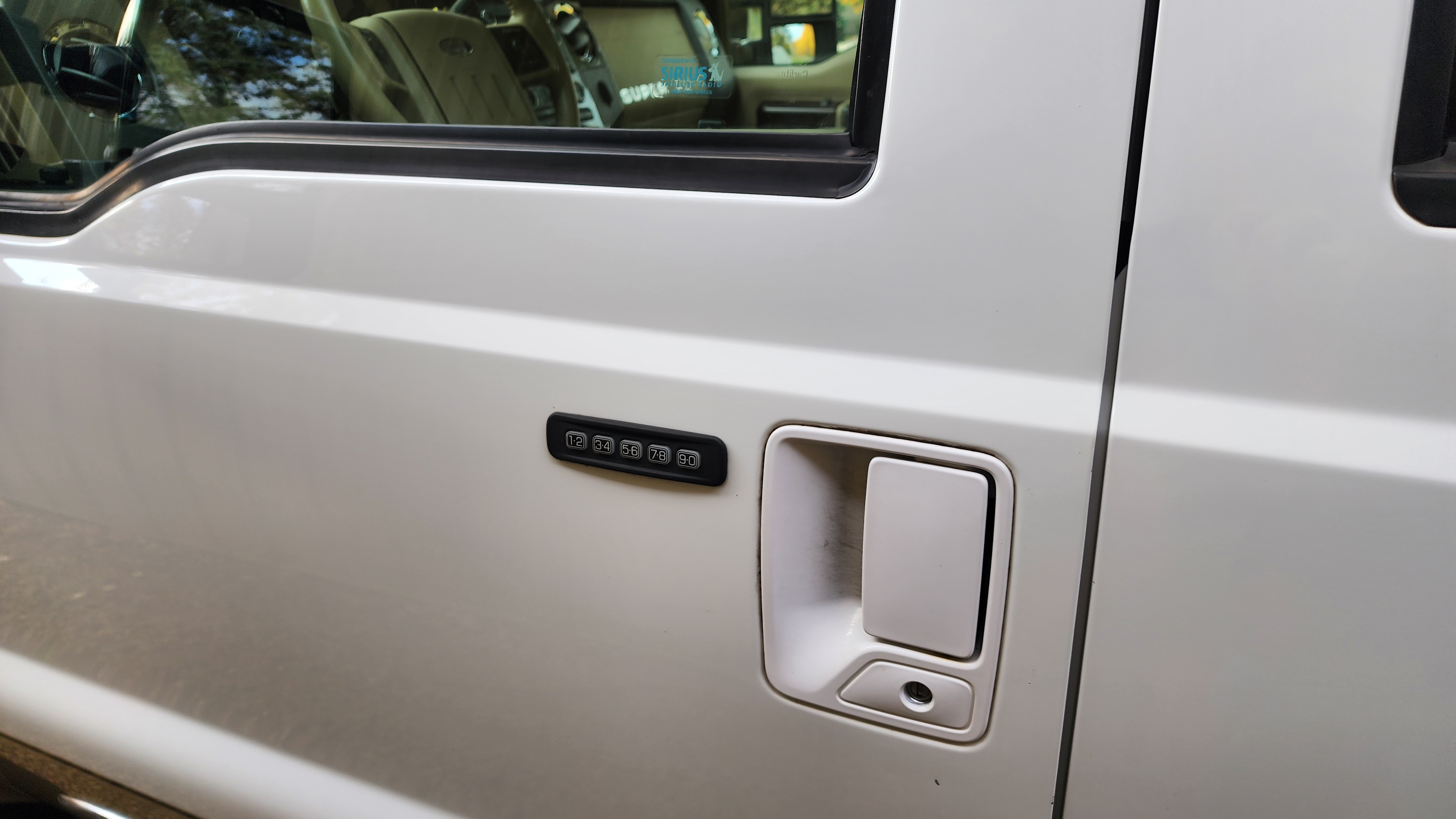 Used 2010 Ford F350 Lariat AWD/4WD image 23